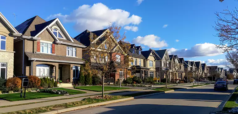 Why Choose Us for Selling Your Foreclosed House in Spanish Lake, MO?